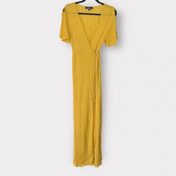 Lulu’s Much Obliged Golden Wrap Dress Large - Picture 2 of 4